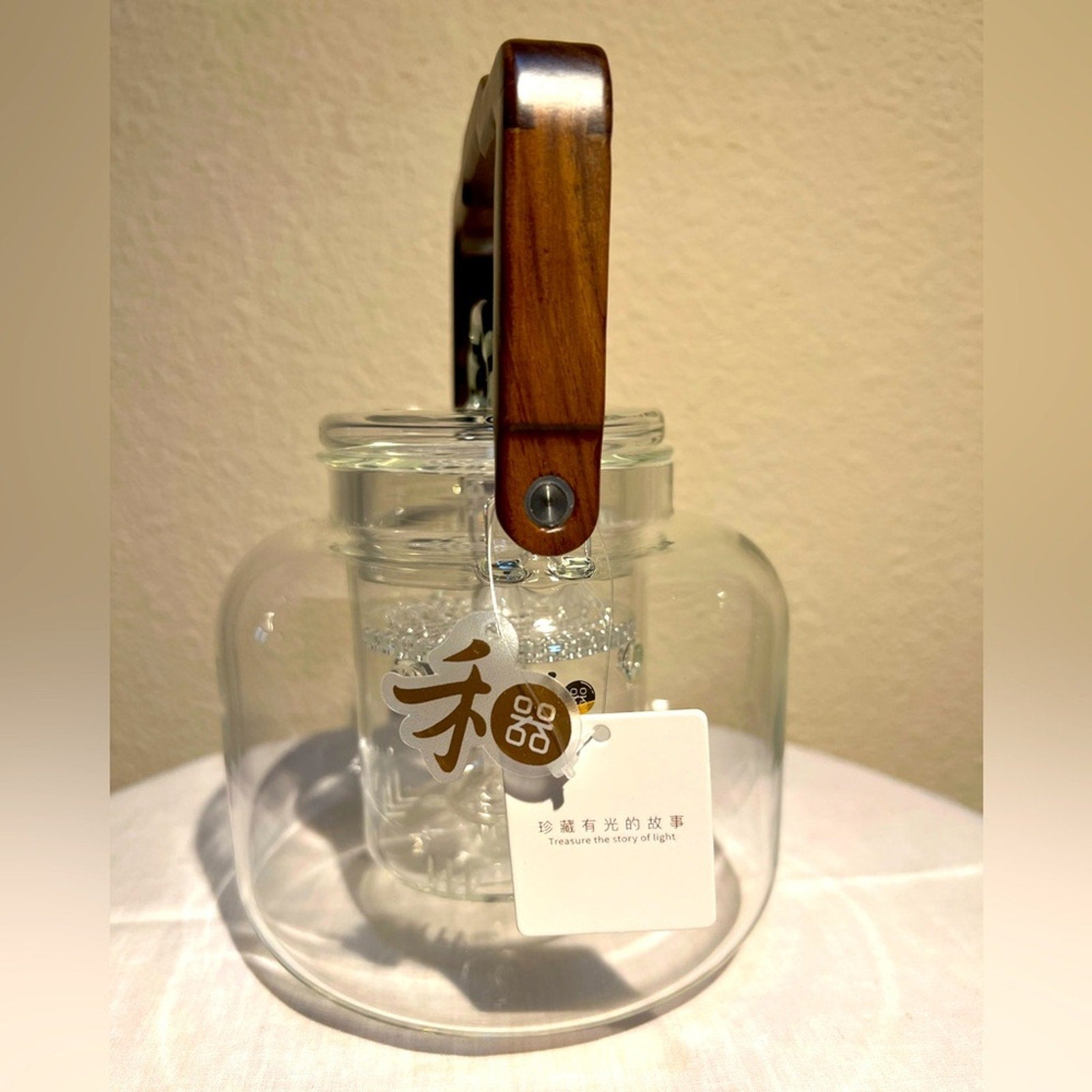Glass Teapot with Wooden Handle