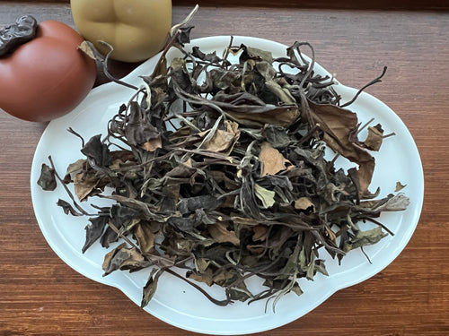 Aged Sun-dried White Tea - Shou Mei (纯日晒老寿眉)