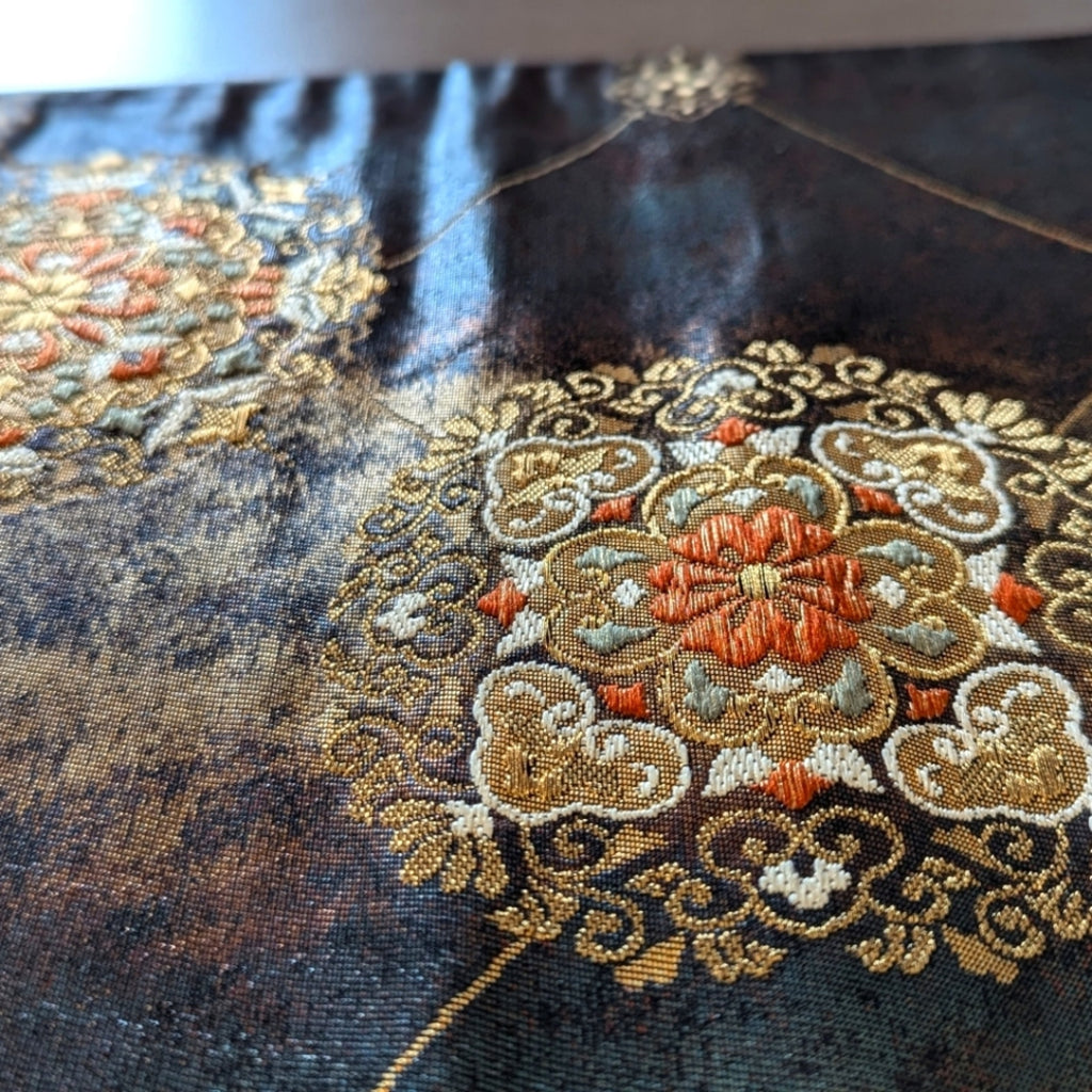 Silk tapestry woven, Chinese brocade, embroidery, Nishijin fabric