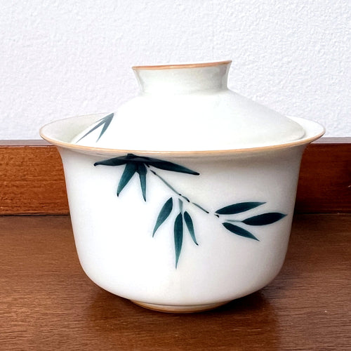 Bamboo gaiwan full front view in white porcelain