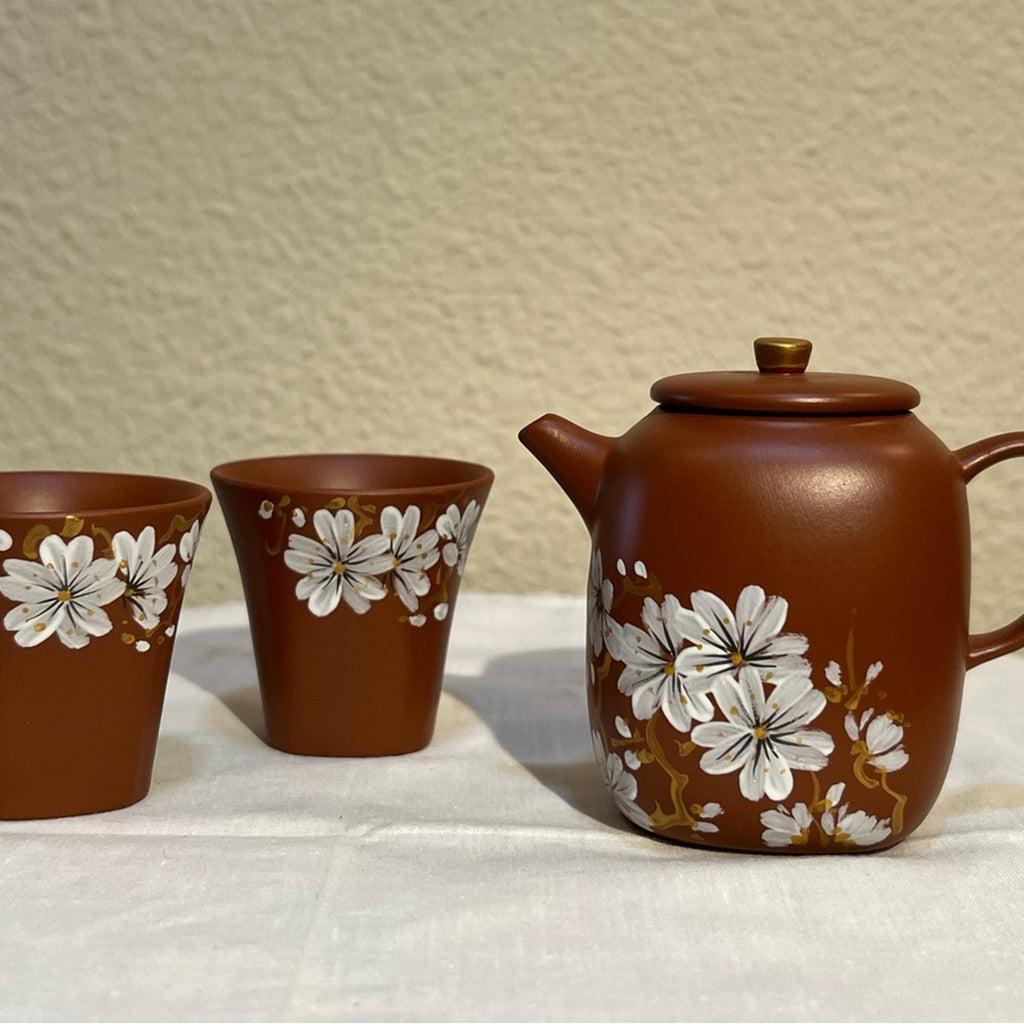 Charming Brown Floral Teapot and Cups set